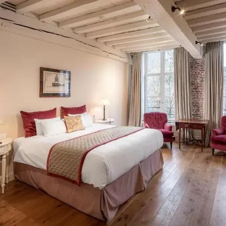 De Tuilerieen - Small Luxury Of The World