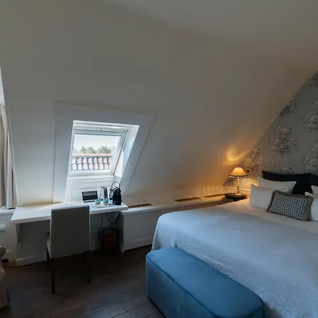 De Tuilerieen - Small Luxury Of The World 5*