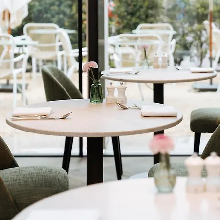 Hotel De Tuilerieen - Small Luxury Of The World