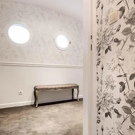 De Tuilerieen - Small Luxury Of The World Hotell